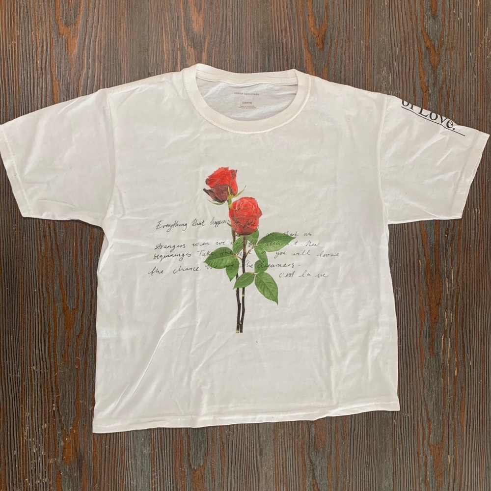 URBAN OUTFITTERS Graphic Tee